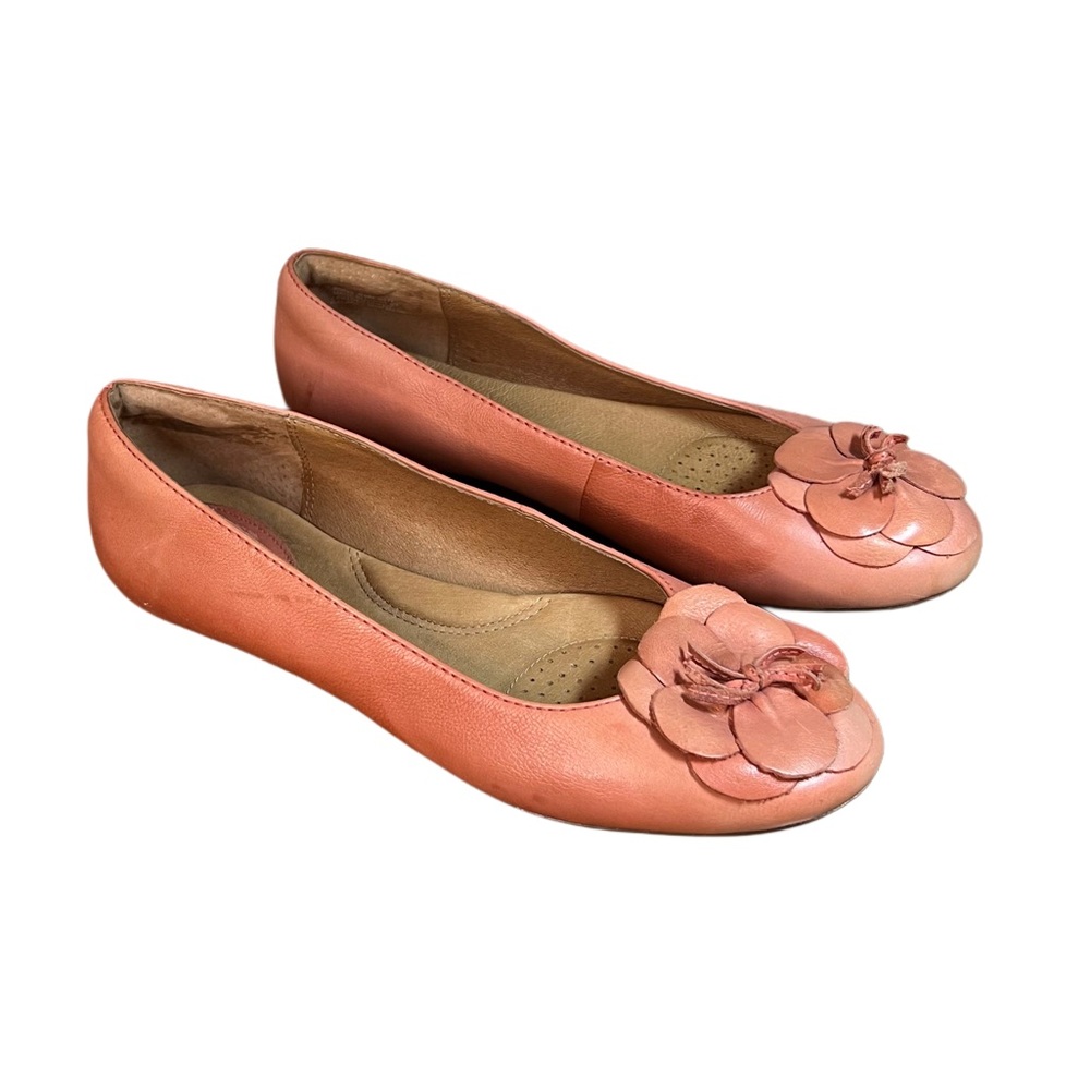 Clarks Coral Floral Leather Romantic Vintage Inspired Cottagecore Feminine Flats